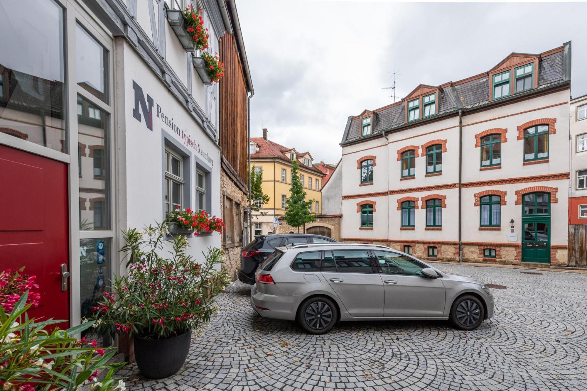 Pension Typisch Naumburg Naumburg  Buitenkant foto