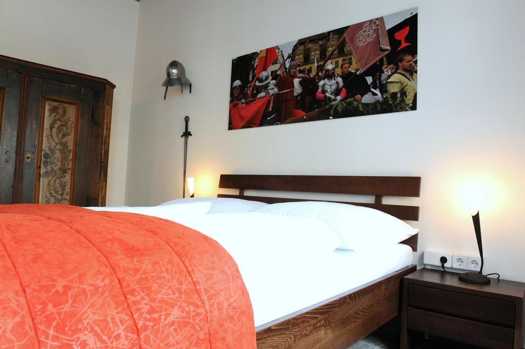 Pension Typisch Naumburg Naumburg  Kamer foto